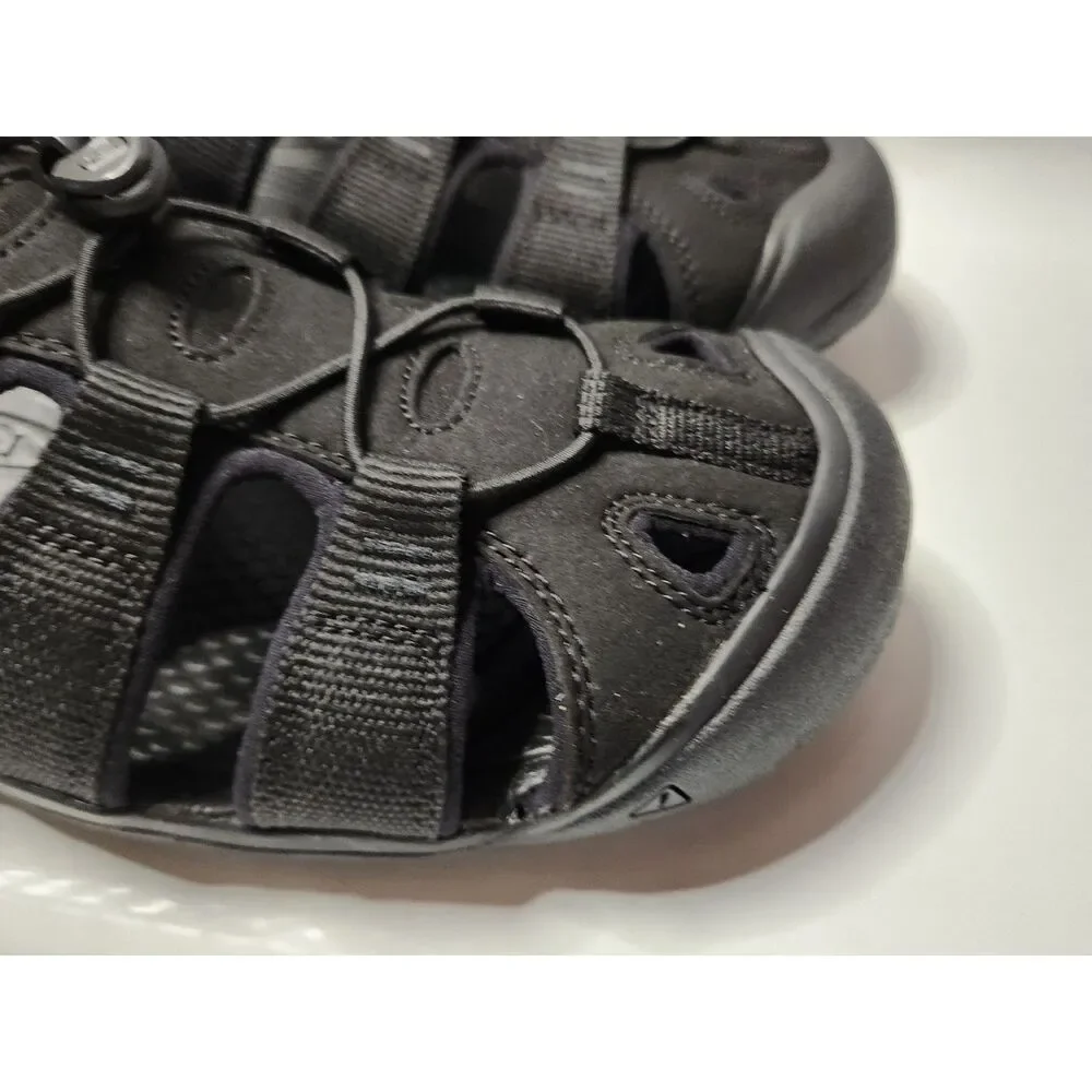KEEN Clearwater CNX Triple Black Men’s 12 Waterproof Sandals